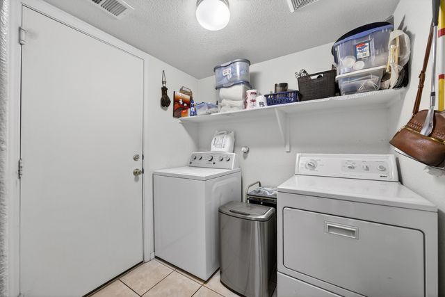 7412 Willow Springs Road NE, Albuquerque, NM 87113