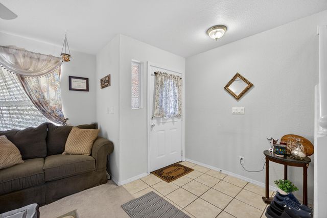 7412 Willow Springs Road NE, Albuquerque, NM 87113