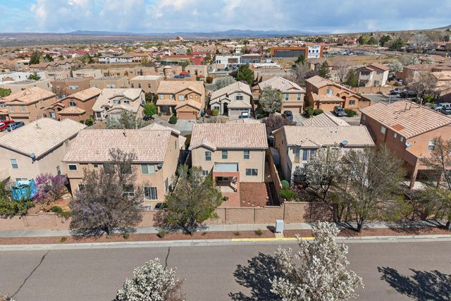 7412 Willow Springs Road NE, Albuquerque, NM 87113