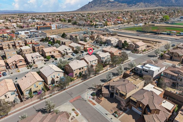 7412 Willow Springs Road NE, Albuquerque, NM 87113