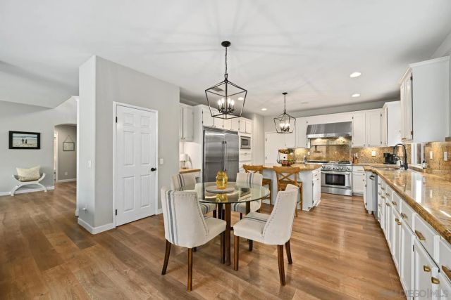 3231 Canyon View Dr, Oceanside, CA 92058