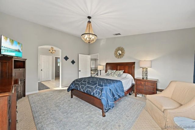 3231 Canyon View Dr, Oceanside, CA 92058