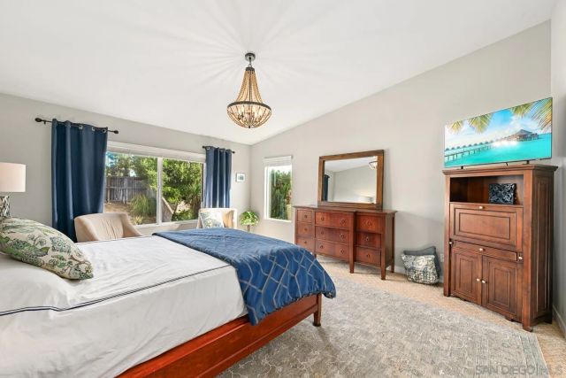 3231 Canyon View Dr, Oceanside, CA 92058