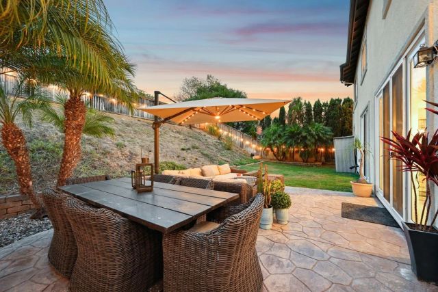 3231 Canyon View Dr, Oceanside, CA 92058