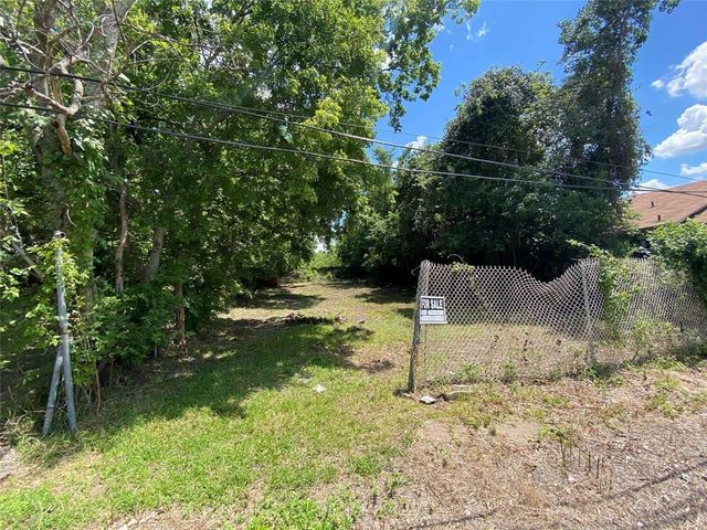 3710 Farmer Street, Houston, TX 77020