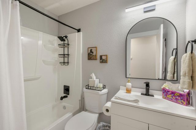 3013 Tanya Ct, Sacramento, CA 95826