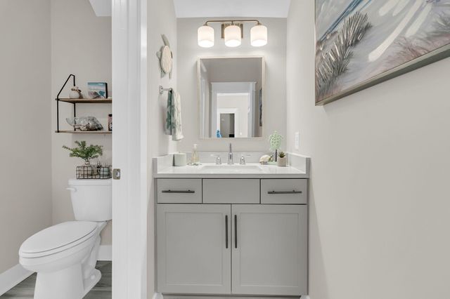 1087 Capersview Court, Awendaw, SC 29429