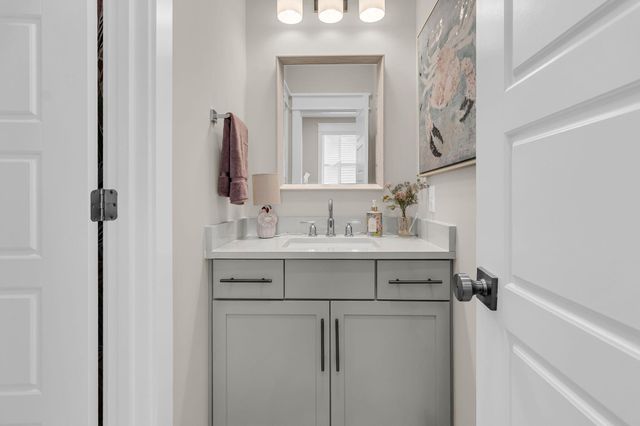 1087 Capersview Court, Awendaw, SC 29429