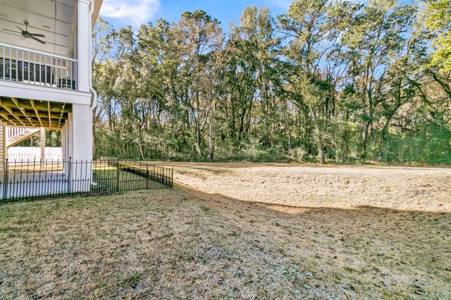 1087 Capersview Court, Awendaw, SC 29429