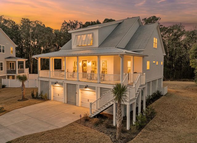 1087 Capersview Court, Awendaw, SC 29429