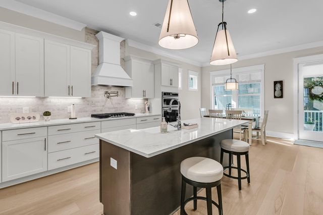 1087 Capersview Court, Awendaw, SC 29429