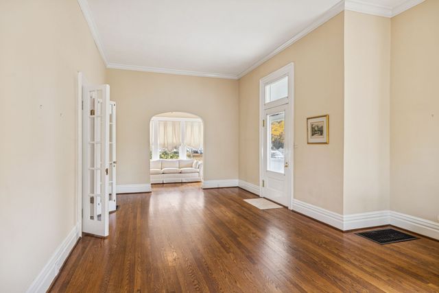 215 4th Ave, S, Franklin, TN 37064