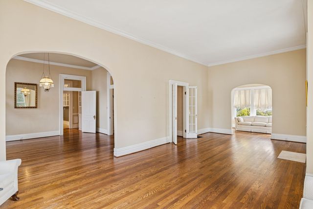 215 4th Ave, S, Franklin, TN 37064
