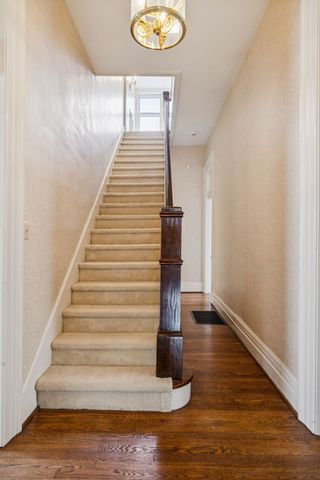 215 4th Ave, S, Franklin, TN 37064