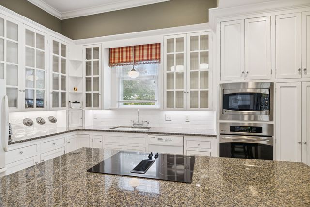 215 4th Ave, S, Franklin, TN 37064