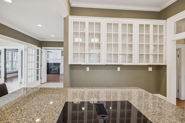 215 4th Ave, S, Franklin, TN 37064