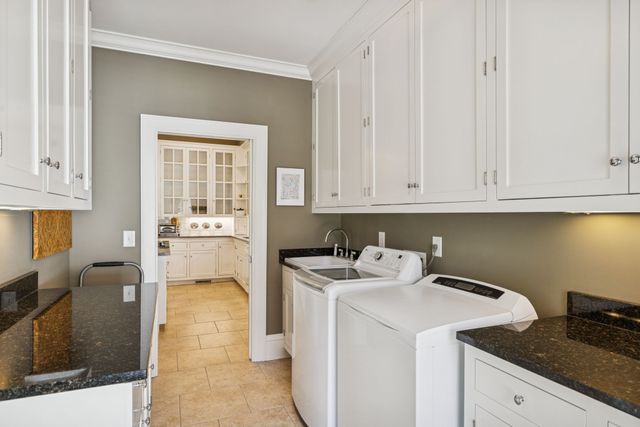 215 4th Ave, S, Franklin, TN 37064