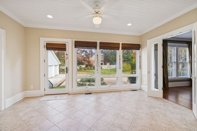 215 4th Ave, S, Franklin, TN 37064