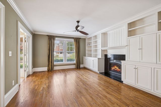 215 4th Ave, S, Franklin, TN 37064