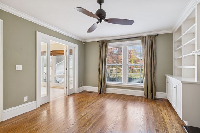 215 4th Ave, S, Franklin, TN 37064