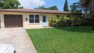 1401 SW 32nd Court, Fort Lauderdale, FL 33315