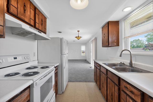41 Kanpur Place, Westerville, OH 43081