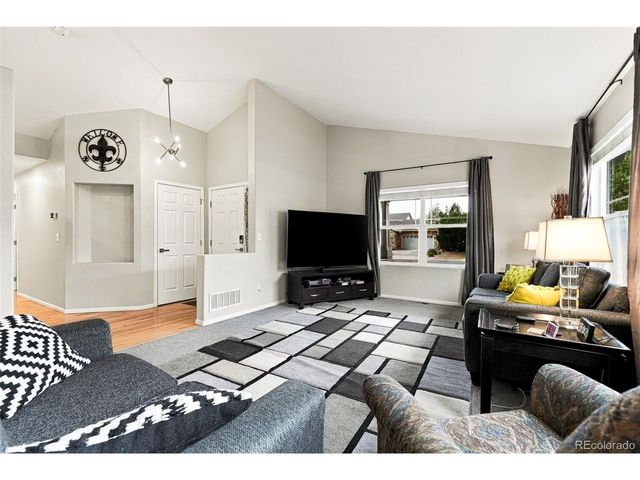 23988 E Bellewood Dr, Aurora, CO 80016
