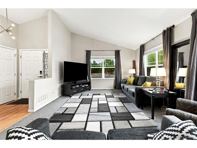 23988 E Bellewood Dr, Aurora, CO 80016