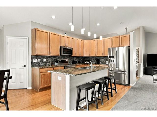23988 E Bellewood Dr, Aurora, CO 80016