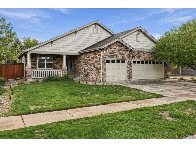 23988 E Bellewood Dr, Aurora, CO 80016