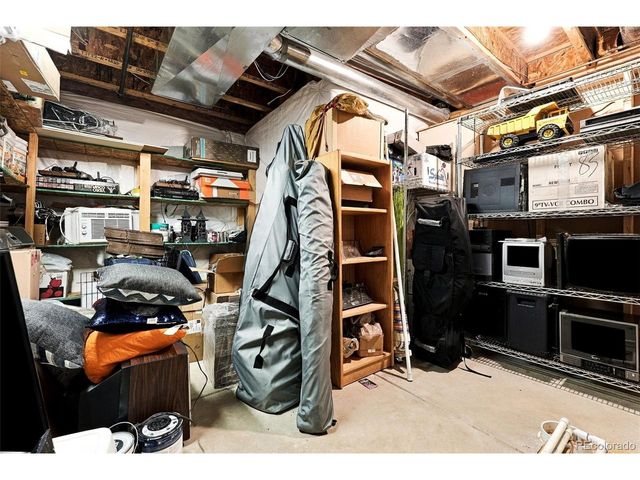 23988 E Bellewood Dr, Aurora, CO 80016