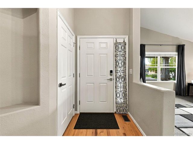 23988 E Bellewood Dr, Aurora, CO 80016