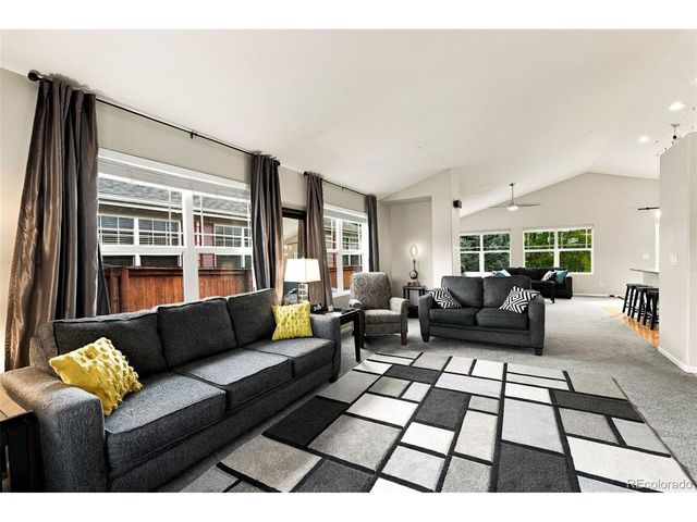 23988 E Bellewood Dr, Aurora, CO 80016