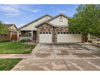 23988 E Bellewood Dr, Aurora, CO 80016