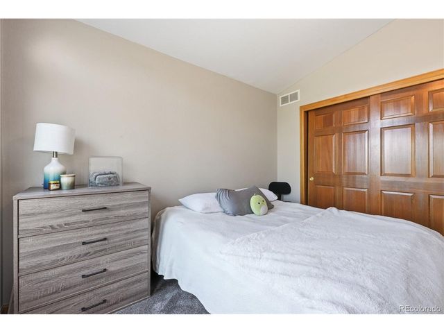 131 Eagle Canyon Cir, Lyons, CO 80540