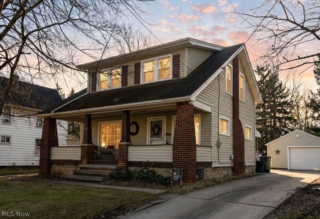 84 S Hazelwood Avenue, Youngstown, OH 44509