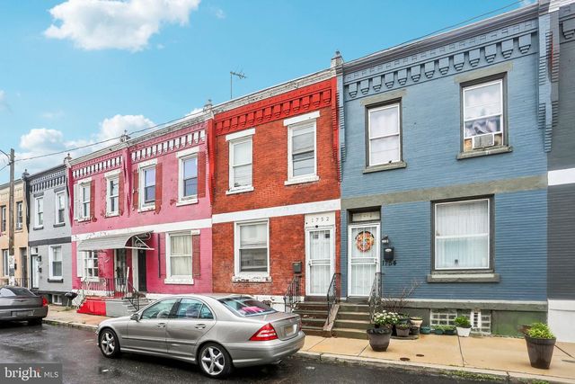 1752 N LECOUNT ST, Philadelphia, PA 19121