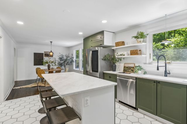 703 Clematis Dr, Nashville, TN 37205