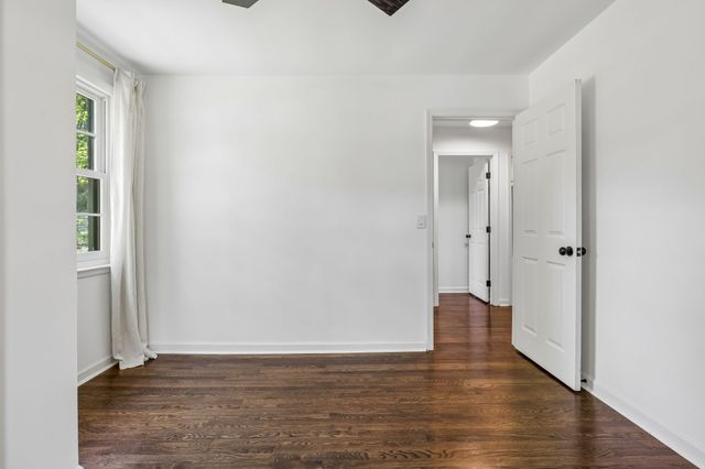 703 Clematis Dr, Nashville, TN 37205