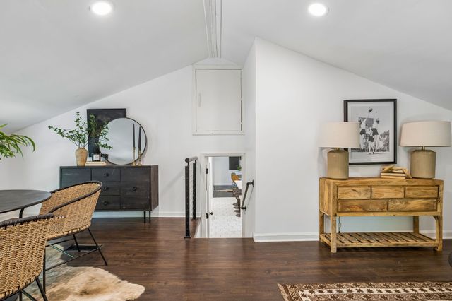 703 Clematis Dr, Nashville, TN 37205