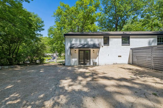 703 Clematis Dr, Nashville, TN 37205