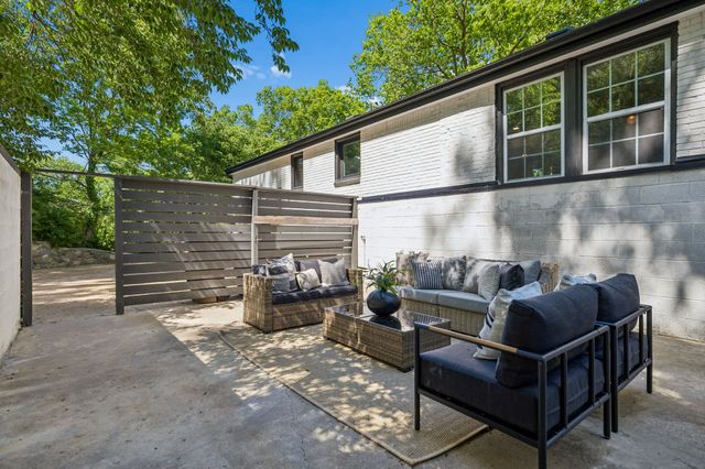 703 Clematis Dr, Nashville, TN 37205