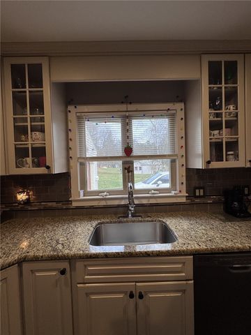 796 West Washington Street, Bradford Town, PA 16701