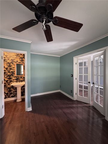 796 West Washington Street, Bradford Town, PA 16701