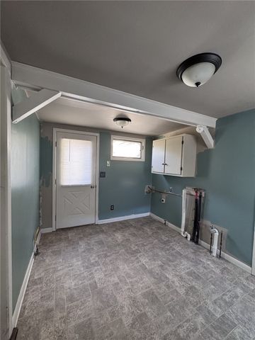 796 West Washington Street, Bradford Town, PA 16701