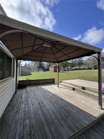 796 West Washington Street, Bradford Town, PA 16701