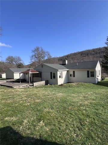 796 West Washington Street, Bradford Town, PA 16701