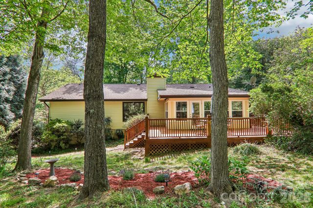 14 Forest Ridge Drive, Arden, NC 28704