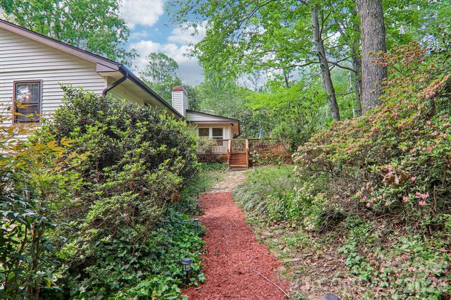 14 Forest Ridge Drive, Arden, NC 28704