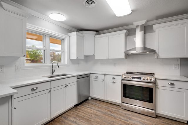 815 Clarksville Road, Bogata, TX 75417